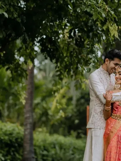 A beautiful, candid moment between the bride and groom. We use natural surroundings and soft light to create portraits that feel both intimate and timeless.