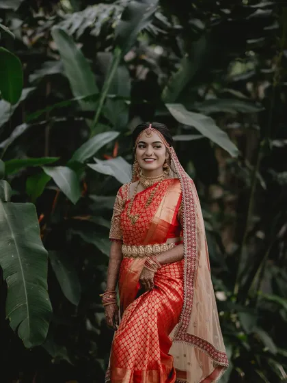 A duplicate of Tanu's portrait amidst the greenery, a testament to how beautifully this look photographed.