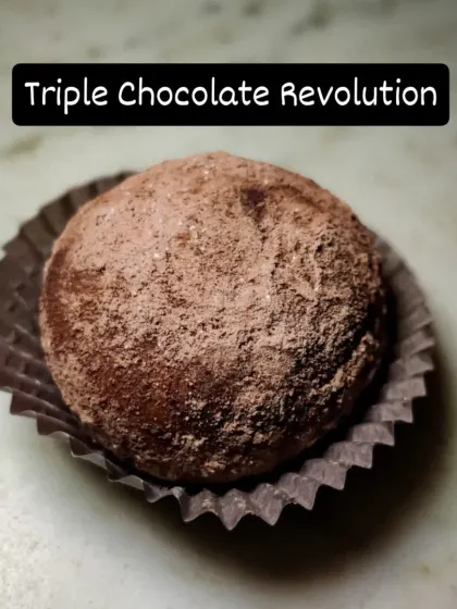 The Triple Chocolate Revolution in a single bite. This bombolini is my answer to ultimate chocolate cravings, baked soft and filled with pure chocolatey goodness.