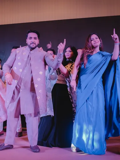 A grand finale pose with the whole family. We love ending the sangeet with a performance that includes everyone.