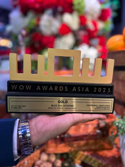 Receiving the Gold WOW Award Asia 2025 for F&B Experience in a Wedding Celebration. This prestigious award highlights our ability to create truly innovative and memorable culinary concepts.