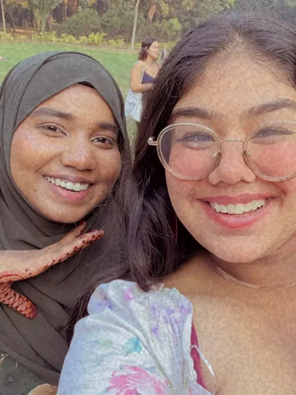 A happy selfie from two poets who met during a Delhi Poetry Slam video shoot. We love seeing new friendships blossom within our community.