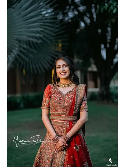 A perfect portrait of the bride.