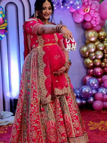 The beautiful mom-to-be showing off her baby bump. My goal is to make the parents-to-be feel special and celebrated throughout the event.