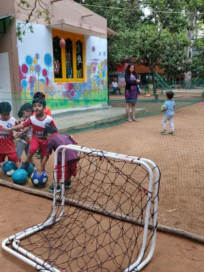 A new batch of football stars at The Green Pocket! Our classes focus on fun, skill development, and social benefits.
