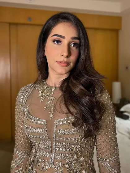 Nishtha looking absolutely stunning in a gold embellished dress. We went for a sharp, defined cat-eye and a flawless matte base for this high-fashion party look.