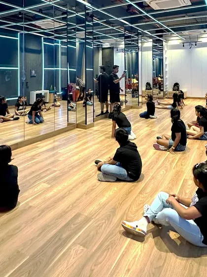 Behind the scenes of a weekend kids' class at my Salt Lake studio. We focus on both individual practice and group synchronization to build teamwork and performance skills.