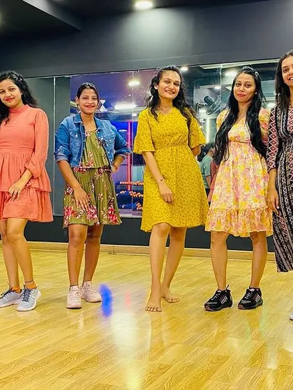 Our weekend Bollywood squad after a fun and productive class.