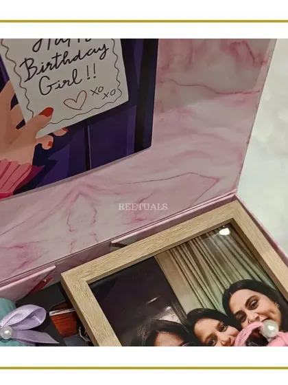 The inside lid of the box has a cute 'Happy Birthday Girl!!' illustration.