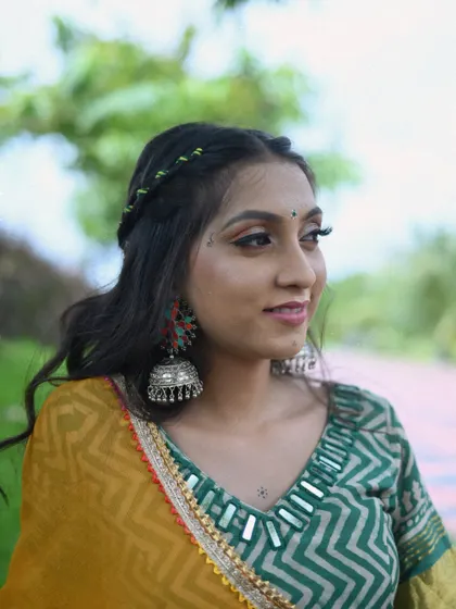 Another look from my traditional photoshoot. I believe that looking the part helps in creating an authentic and immersive Garba night experience for everyone.