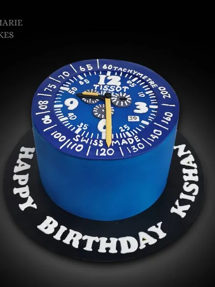Time for cake! I recreated the face of a Tissot watch on this cake, hand-painting all the tiny details of the chronometer for a sharp, realistic look.