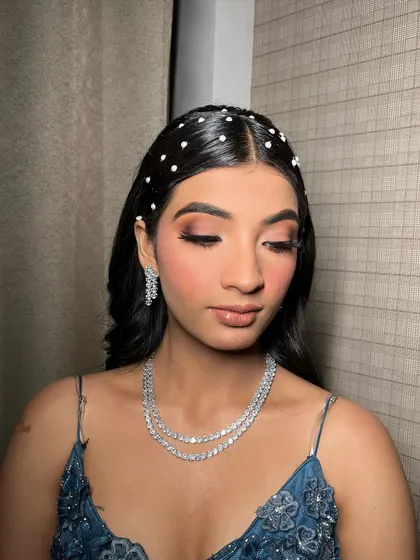 This is an example of the cocktail looks you'll learn to create in my pro course. We cover modern techniques like creating a soft smokey eye and pairing it with a glossy nude lip for a balanced, glamorous finish.