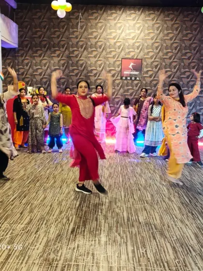 A photo from a workshop I conducted, with students of all ages participating and learning together.