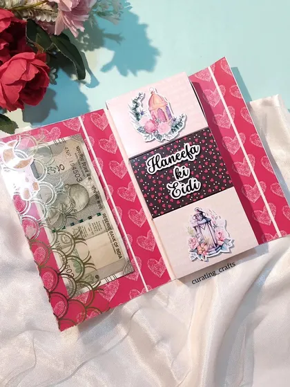 A personalized Eidi envelope for "Haneefa."