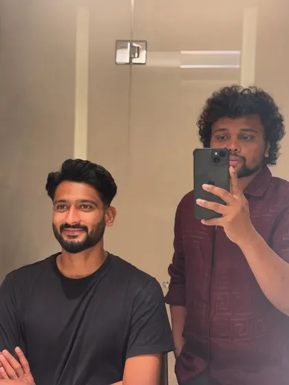 A final selfie with Khaleel Ahmed.