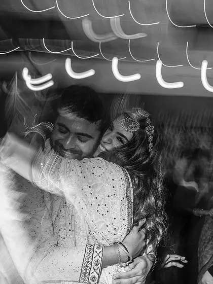 Another take on the motion-blur hug, capturing the feeling of being in their own world.