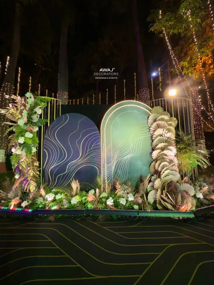 The full view of the modern selfie point, a popular spot for guests to capture memories.