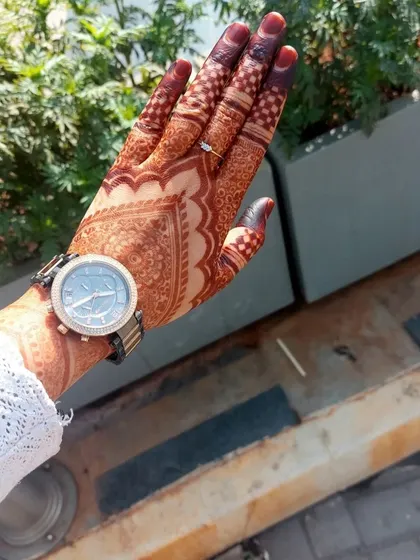 Another look at a fully developed henna stain. The intricate patterns are crisp and the color is a beautiful deep brown, showcasing the quality of my organic cones.