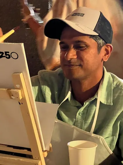 A focused painter at the Birkenstock event. The level of detail and care people put into their work is always inspiring.