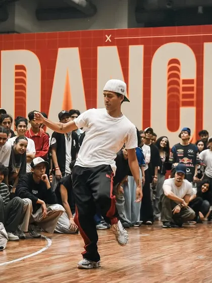 An international instructor demonstrates a move to a captivated audience. At Camp Big Dance, you get up-close and personal training from the world's finest dancers.