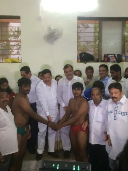 Dignitaries and guests join our wrestlers to inaugurate the akhada. The support of the community is vital to keeping the tradition of Kusti alive and thriving.