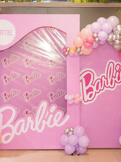 Come on Barbie, let's go party. Our life-sized Barbie box photo booth is a highlight of our Barbie-themed celebrations, providing a fun and iconic photo opportunity.