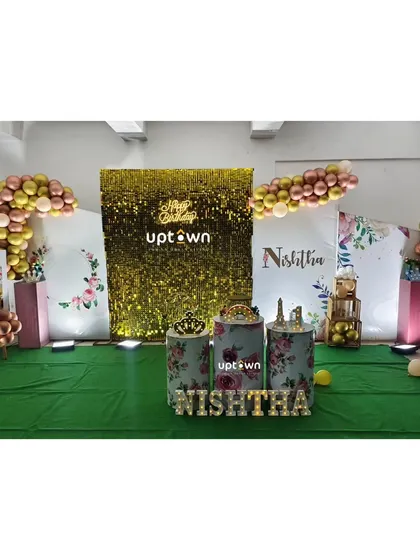 Another view of the gold sequin birthday setup.