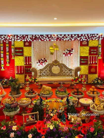 This is one of my popular combo packages, featuring a vibrant red and yellow checkered backdrop with a full set of plate decorations. It’s a complete solution for a grand and colorful baby shower ceremony.