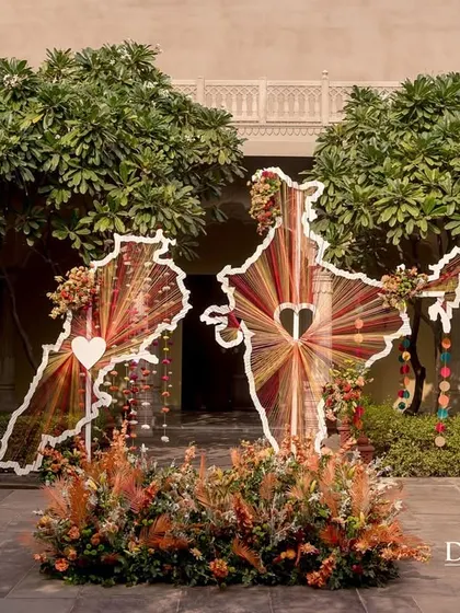 A unique installation featuring the maps of India and Lebanon, made from colorful threads, symbolizing the union of the two cultures.