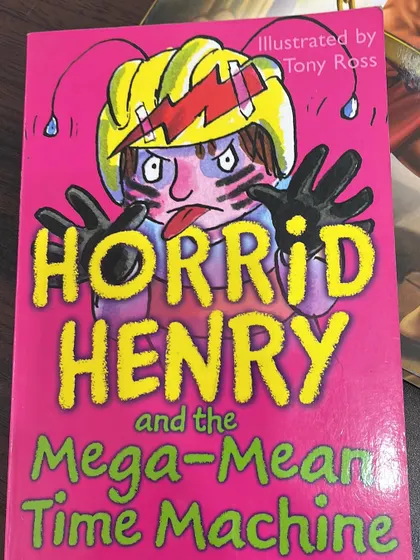 The Horrid Henry series is a fantastic and funny option for young readers. It's one of the many titles I recommend for Christmas gifting to keep children entertained during the holidays.