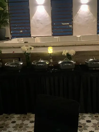 Another look at our popular black-themed setup, this time for a private party at an M3M property.