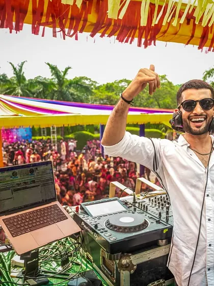 Beyond weddings, I bring the madness to private events like this massive Holi party in Kolkata. The goal is always the same: non-stop energy and unforgettable moments.