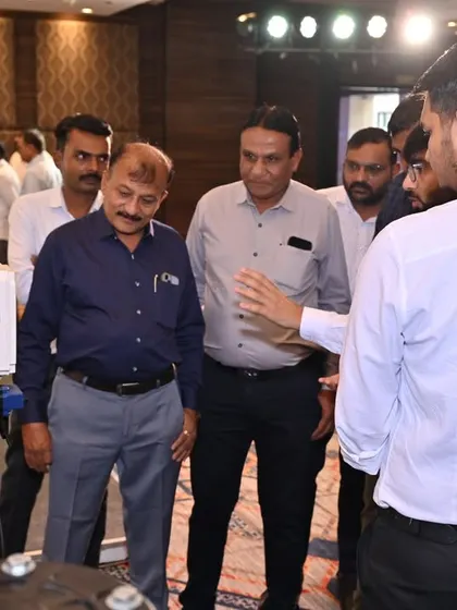 Our team gives a detailed demonstration of a semi-automatic disc filter to farmers and dealers at our "Udgosh 2.0" event in Jaipur.