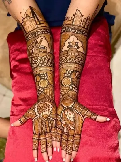 A unique design for a Mumbai-based couple, featuring the city skyline and the Bandra-Worli Sea Link, along with their portraits.
