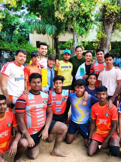 A big group photo with all the players. The mix of senior and junior players shows the depth of our academy.