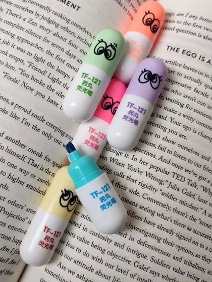 These capsule-shaped mini highlighters are another one of my cute stationery finds. Their compact size makes them easy to carry in any pencil case.