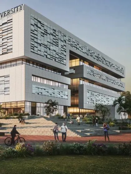 The grand staircase at Amity University, Bengaluru, is designed as more than just a circulation path. It functions as an informal amphitheater and gathering space, fostering a dynamic atmosphere for creativity, teamwork, and social interaction among students and faculty.