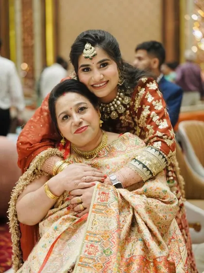 A lovely photo of a client and her mother, both styled by me. It's always a pleasure to get the whole family ready for a big day.