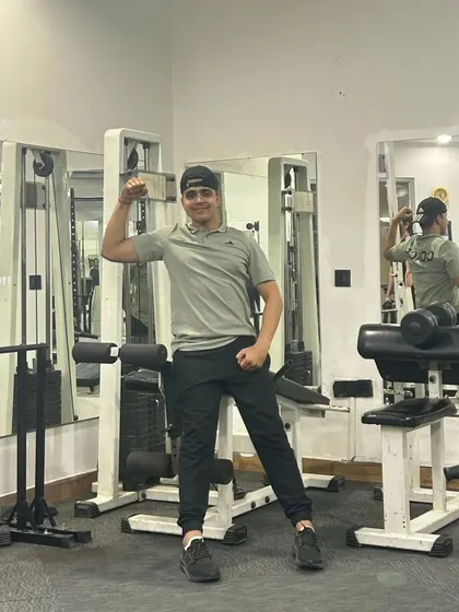 Bicep flex.