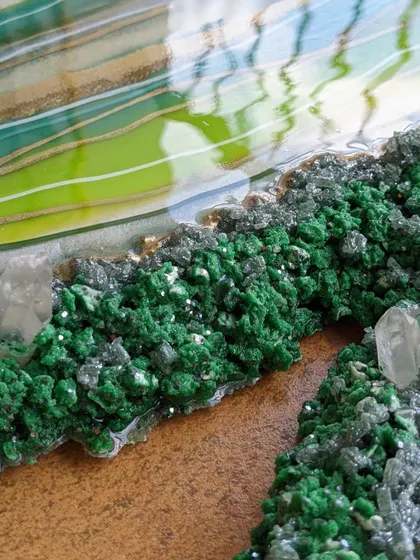 The texture of the crushed crystals against the smooth, layered resin is what gives this piece its energy. I love playing with these contrasting materials to create something that feels alive.