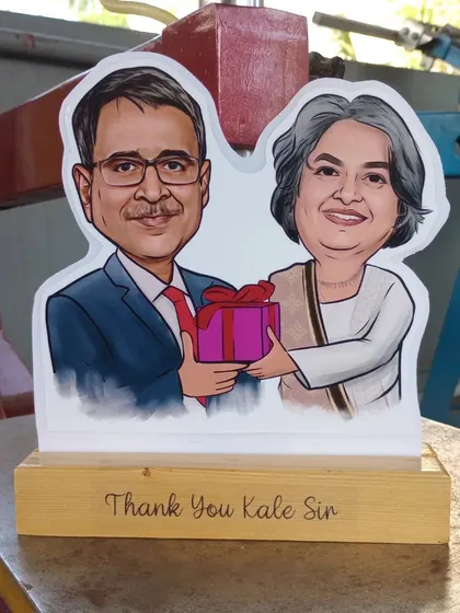 Another thank you gift from the same series, this time for "Kale Sir." These custom statues are perfect for corporate gifting or for teachers.