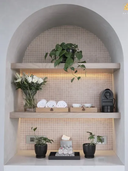 It's the small details that create a complete wellness experience. From fresh flowers to a post session coffee, every element is chosen to make you feel cared for.