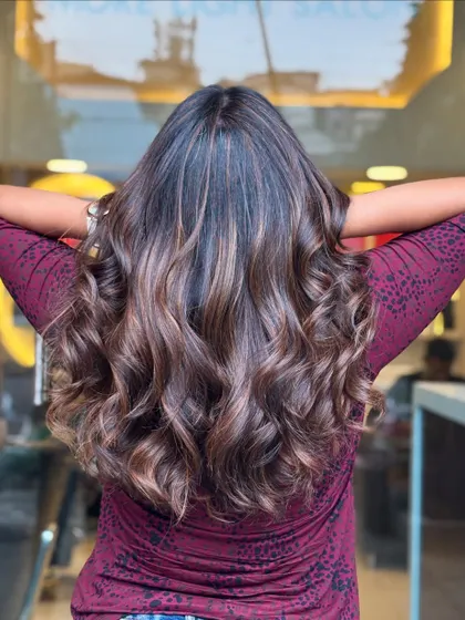 This gorgeous, no-bleach shade is perfect for anyone wanting a change at a minimal cost and with less damage.