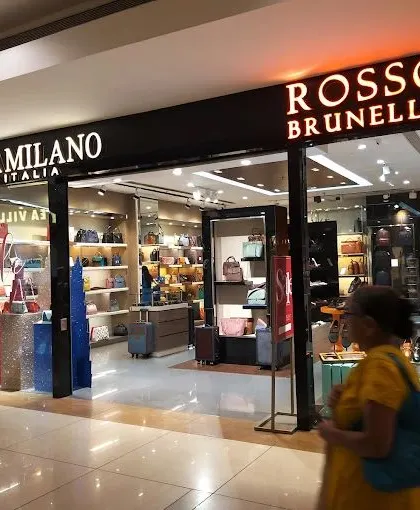 The combined Da Milano and Rosso Brunello storefront at Inorbit Mall, Mumbai. This shows another example of our dual-brand retail solutions.