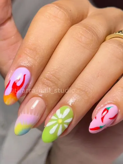 From playful flames to spicy chili peppers, this set is all about personality. Learning to create these fun, graphic designs will expand your artistic range and appeal to a younger, trend-focused clientele.