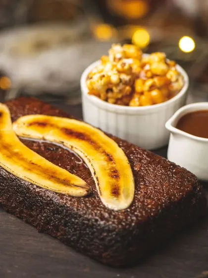 Another look at my comforting banana bread dessert, perfect for a festive gathering.