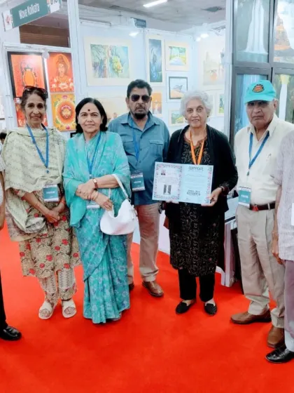 More proud moments from the art expo, with friends and family coming to support our exhibiting student, Harinder ma'am.