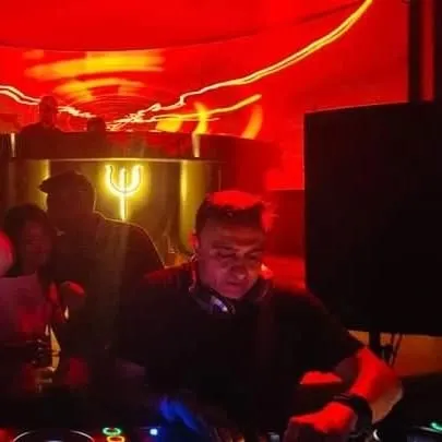 Another shot from my set at Klub Hermis. The unique architecture of the club creates a tunnel-like effect that draws you into the music.