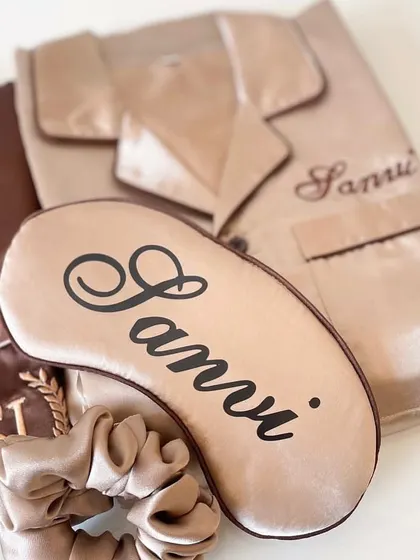 Dreamy details for the bride tribe. Our satin PJ sets include a personalised eye mask and scrunchie for the ultimate pre-wedding pamper session.