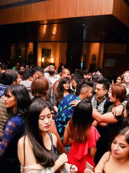 The crowd at the ITC Gardenia corporate event. It is always a great challenge to get a corporate crowd to unwind, and I love seeing them enjoy the music.